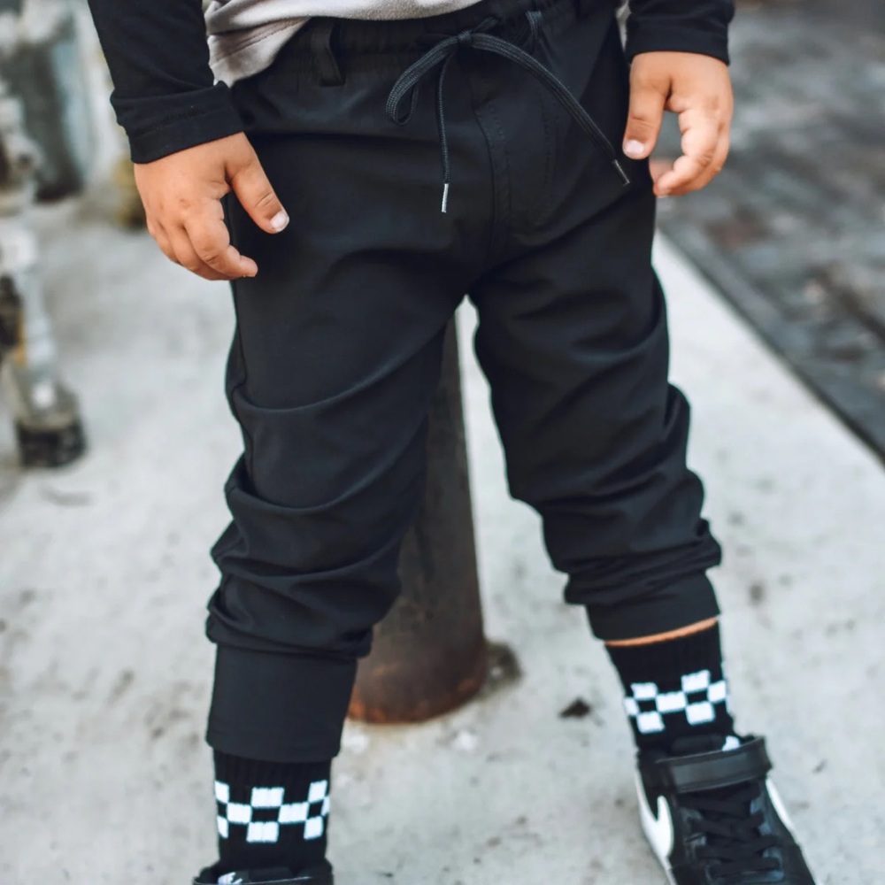 George Hats Black Walk Pants size 18-24m